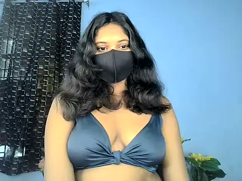 KASHISH SINGH  online show from May 5, 4:42 am