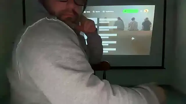 Snapshot of faantaasy chatting on March 28, 8:52 pm faantaasy online show from March 28, 8:52 pm