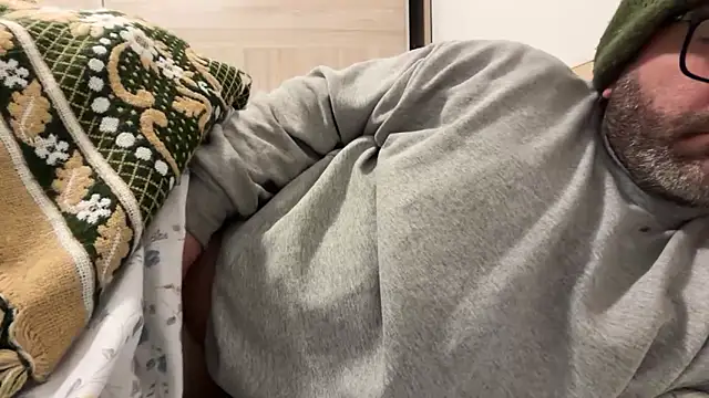 Snapshot of faantaasy chatting on March 31, 12:38 pm faantaasy online show from March 31, 12:38 pm