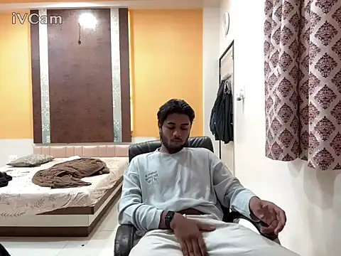 seducing boi online show from March 17, 7:28 pm