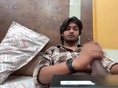 seducing boi online show from March 24, 1:16 pm