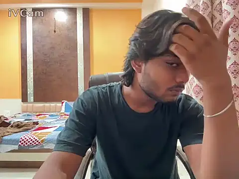 seducing boi online show from April 2, 5:43 pm