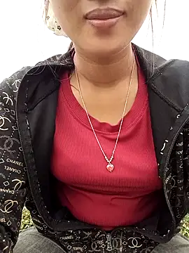 Rosie-LoveU online show from March 26, 2:39 am