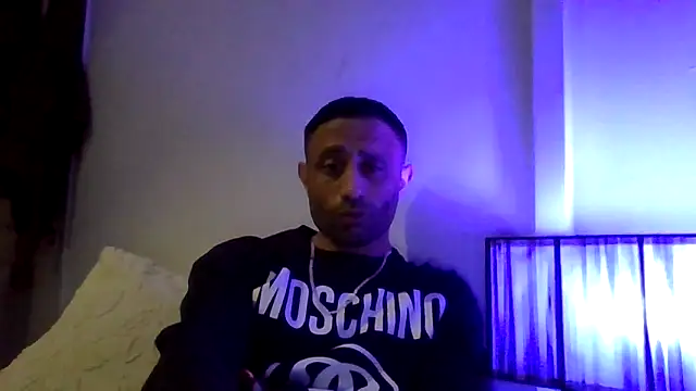 Snapshot of narcomarco1 chatting on March 14, 11:43 pm narcomarco1 online show from March 14, 11:43 pm