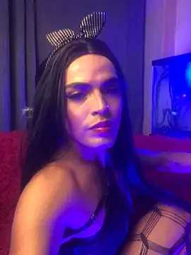 Snapshot of Kitty_Cruz_Love chatting on March 14, 2:39 am Kitty Cruz Love online show from March 14, 2:39 am