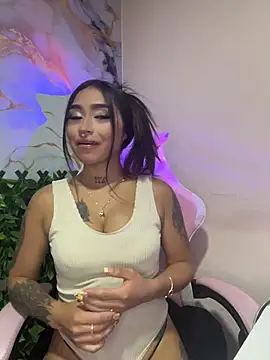 Snapshot of NATHASHA_EC chatting on May 13, 1:30 pm NATHASHA EC online show from May 13, 1:30 pm