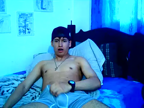 Snapshot of andresito_22 chatting on March 10, 7:52 pm andresito 22 online show from March 10, 7:52 pm