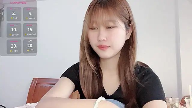 D-Dandan online show from April 1, 8:15 am