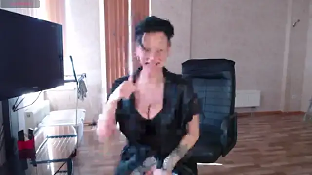 Snapshot of EhidnaLowq chatting on March 23, 10:52 am EhidnaLowq online show from March 23, 10:52 am