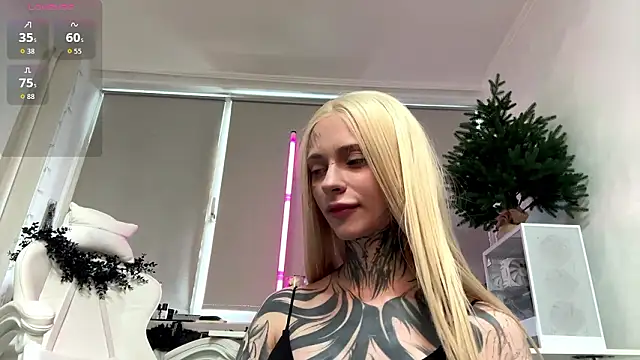 Snapshot of KizzieSherbert chatting on March 29, 1:11 pm KizzieSherbert online show from March 29, 1:11 pm