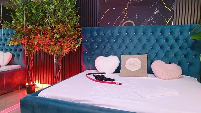 EllieKnights online show from March 24, 7:52 pm