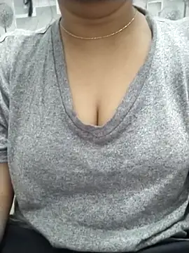 Snapshot of Chandrika_Yadav chatting on March 20, 6:13 pm Chandrika Yadav online show from March 20, 6:13 pm