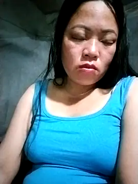 Snapshot of Min-in chatting on May 7, 6:57 pm Min-in online show from May 7, 6:57 pm