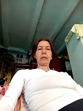 Tania9876 online show from May 13, 7:39 am