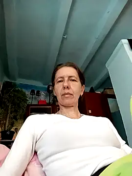 Tania9876 online show from May 17, 7:28 am