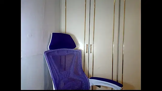 Snapshot of baby_shy69 chatting on March 20, 12:48 am baby shy69 online show from March 20, 12:48 am