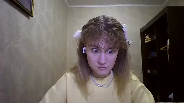 Snapshot of ElenoreHolguin chatting on March 15, 3:40 pm ElenoreHolguin online show from March 15, 3:40 pm