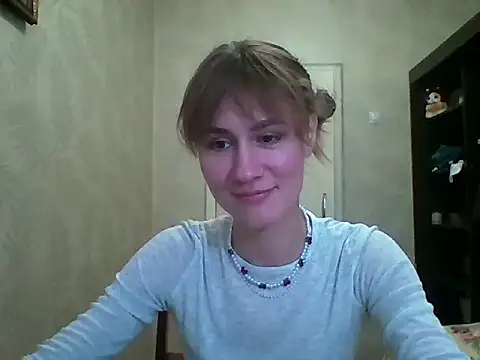 Snapshot of ElenoreHolguin chatting on April 2, 2:47 pm ElenoreHolguin online show from April 2, 2:47 pm