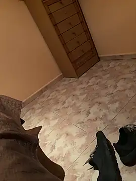 Snapshot of mrweed26 chatting on March 11, 8:37 pm mrweed26 online show from March 11, 8:37 pm