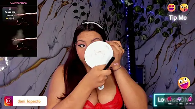 daniela lopez1 online show from May 21, 4:08 am