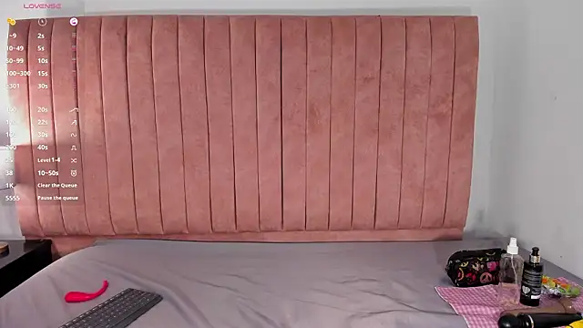 Snapshot of ValeriaRey_ chatting on March 16, 8:13 pm ValeriaRey online show from March 16, 8:13 pm