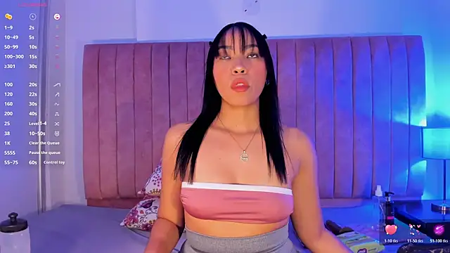 Snapshot of ValeriaRey_ chatting on March 29, 8:20 pm ValeriaRey online show from March 29, 8:20 pm