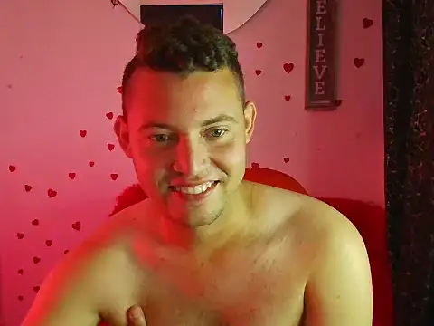 sven fox723 online show from May 11, 4:04 pm