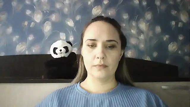 Alisa07qw online show from March 26, 7:14 am