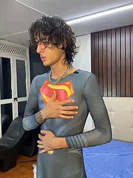 Snapshot of Skinny_Mac chatting on March 18, 11:57 am Skinny Mac online show from March 18, 11:57 am