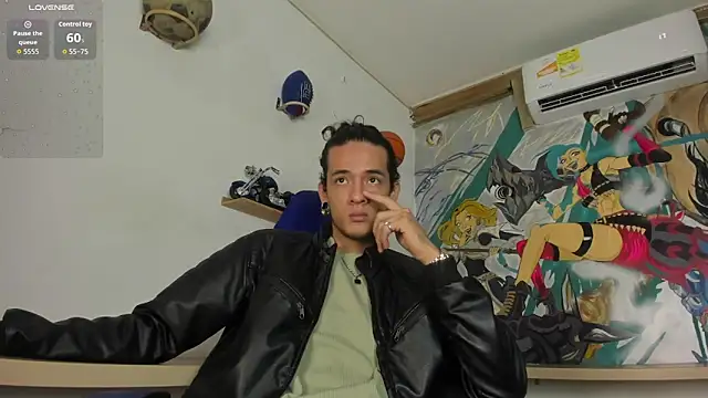 Skinny Mac online show from May 3, 4:24 pm