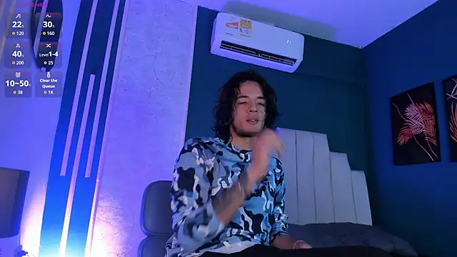 Skinny Mac online show from May 17, 2:02 pm