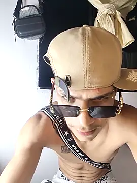 ethanchamo online show from March 17, 6:50 am