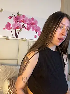 Snapshot of AmberVegaa chatting on March 19, 12:53 pm AmberVegaa online show from March 19, 12:53 pm