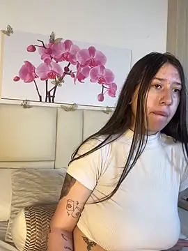 Snapshot of AmberVegaa chatting on March 20, 12:54 pm AmberVegaa online show from March 20, 12:54 pm