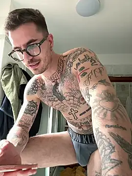 Snapshot of matC_of chatting on March 22, 3:26 pm matC of online show from March 22, 3:26 pm