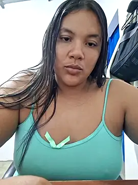 monicarokaforte online show from May 11, 7:03 am
