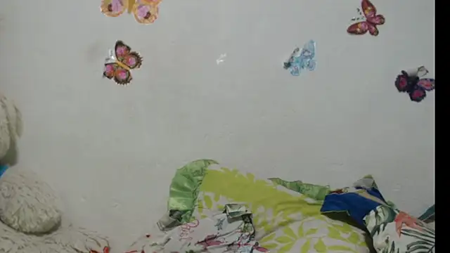 Britanylovee online show from March 31, 10:54 pm