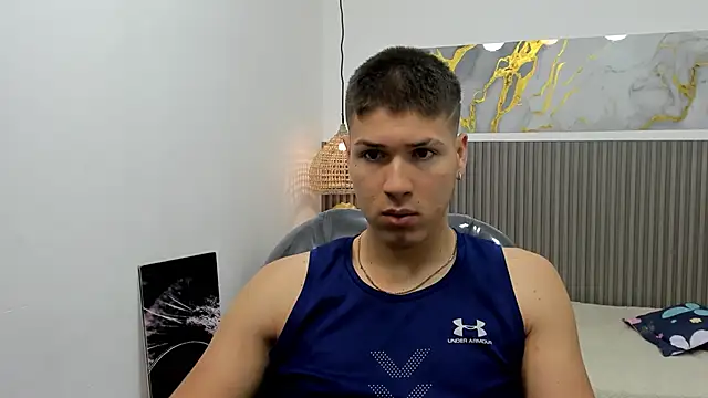 Snapshot of AlessandroFranco chatting on March 26, 1:28 pm AlessandroFranco online show from March 26, 1:28 pm