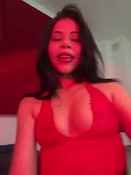 Snapshot of MiaReidd chatting on March 22, 5:00 am MiaReidd online show from March 22, 5:00 am