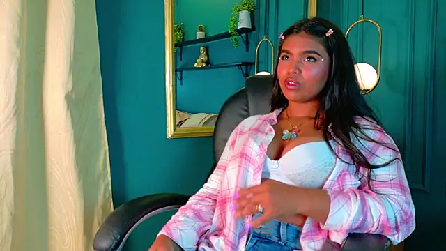 Snapshot of ZoeyMonroe_ chatting on April 28, 3:44 am ZoeyMonroe online show from April 28, 3:44 am