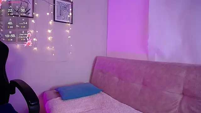 Snapshot of Siara_Belle chatting on March 30, 9:16 pm Siara Belle online show from March 30, 9:16 pm