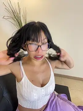 Snapshot of Queen_Chanel_XXX chatting on March 14, 8:36 pm Queen Chanel XXX online show from March 14, 8:36 pm