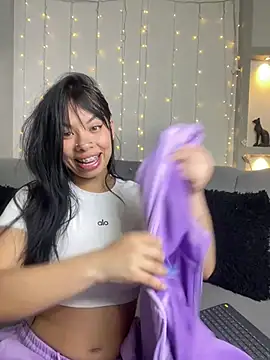 Queen Chanel XXX online show from May 3, 8:15 pm