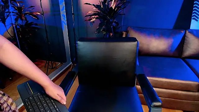 MitsuriDoll online show from March 26, 9:31 pm