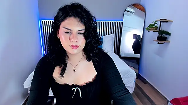 Snapshot of Alisson_Pinkey chatting on March 18, 1:42 am Alisson Pinkey online show from March 18, 1:42 am