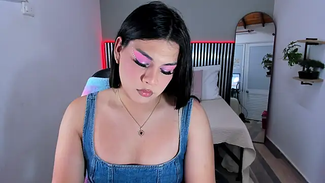 Alisson Pinkey online show from June 25, 12:43 am