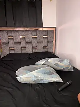 Angiesweet15 online show from March 30, 10:00 pm