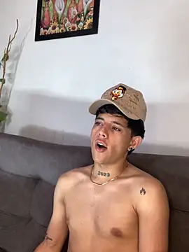 Snapshot of Dark_devil_7777 chatting on March 22, 4:43 pm Dark devil 7777 online show from March 22, 4:43 pm