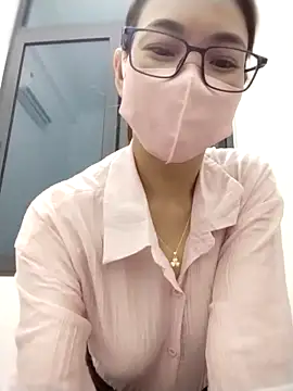 Mai phuong online show from April 1, 1:28 am