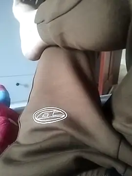 Snapshot of Amanda__ena- chatting on March 18, 6:05 am Amanda ena- online show from March 18, 6:05 am